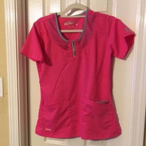Greys anatomy pink top small zipper at neckline